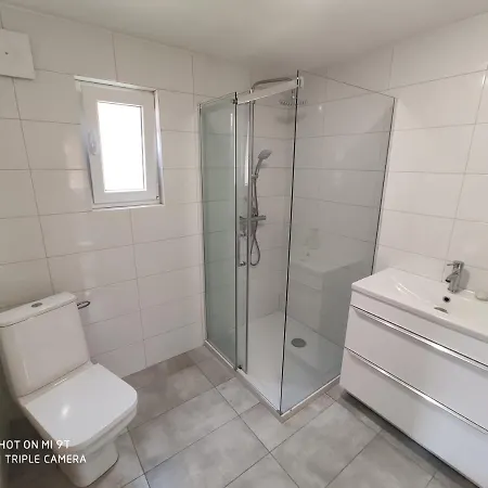 Lesna Ostoja 샬레 *