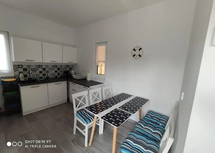 Leśna Ostoja Domek alpejski